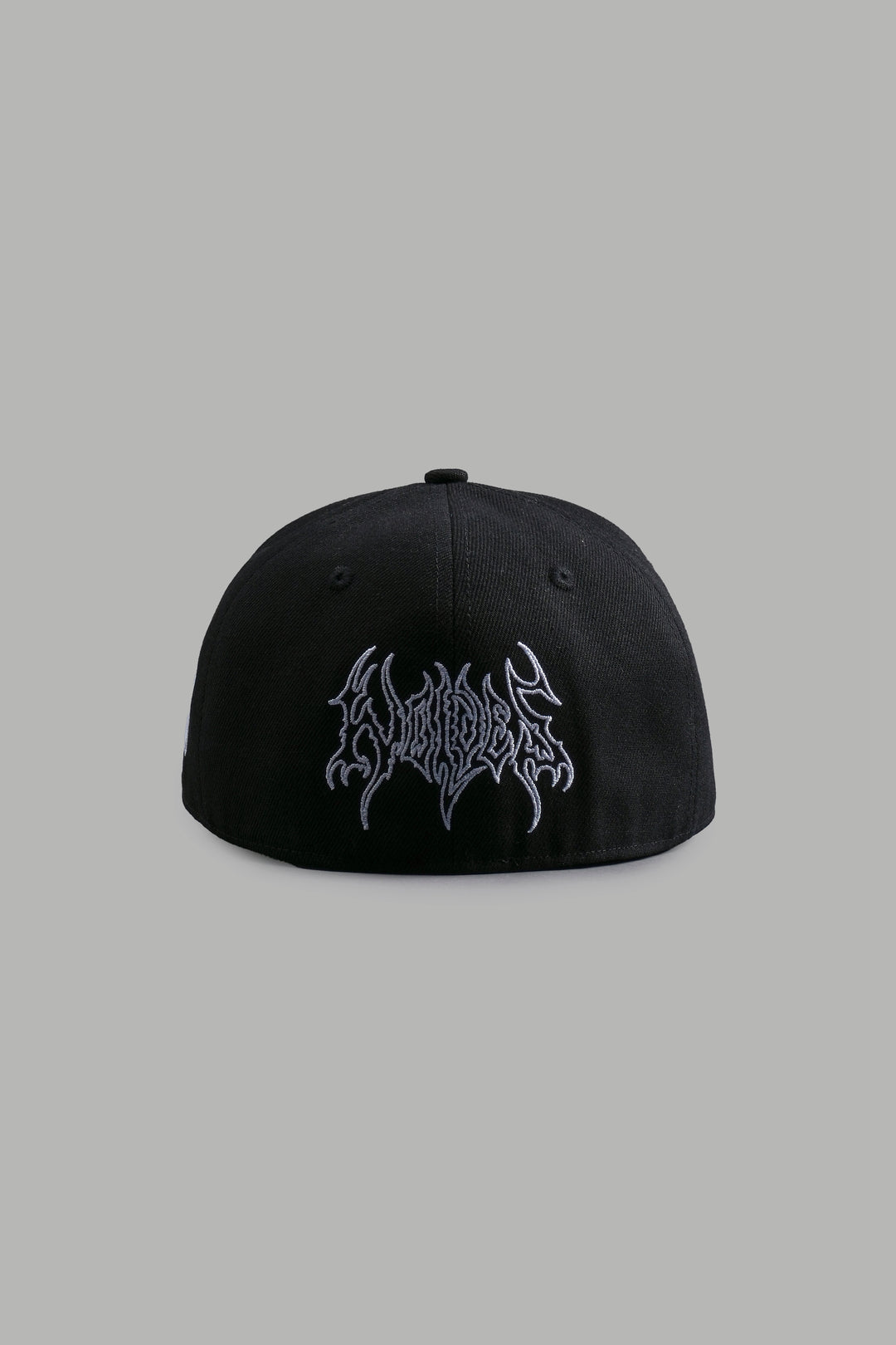 Iron W V2 Fitted Hat in Black