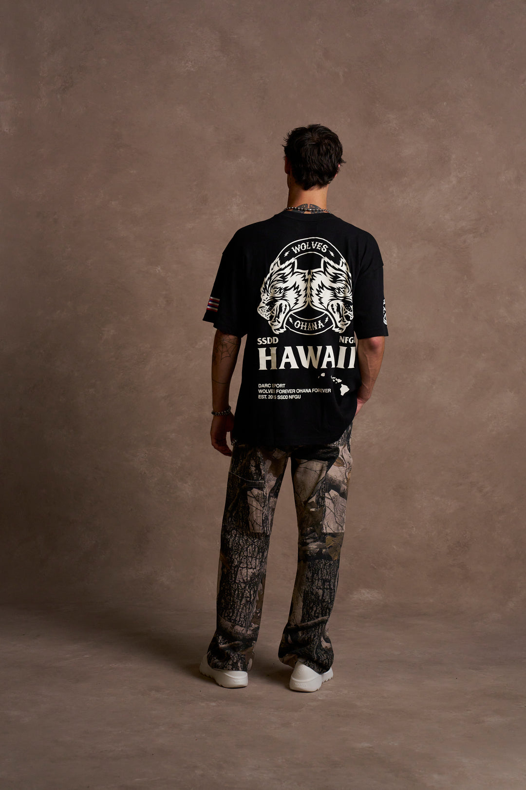 Wolves Ohana "Premium" Oversized Tee in Black