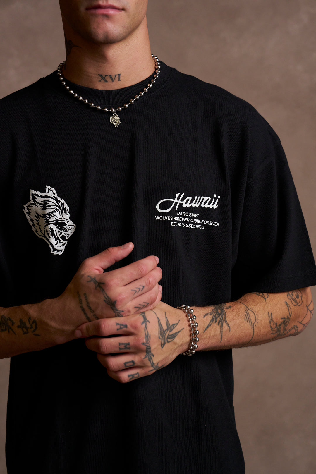 Wolves Hawaii "Premium" Oversized Tee in Black